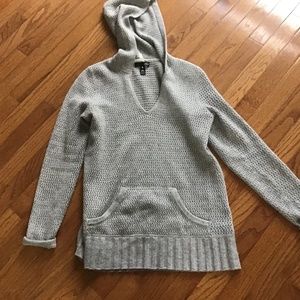 Bloomingdales Aqua cashmere hoodie tunic grey Pointelle stitch EUC size M